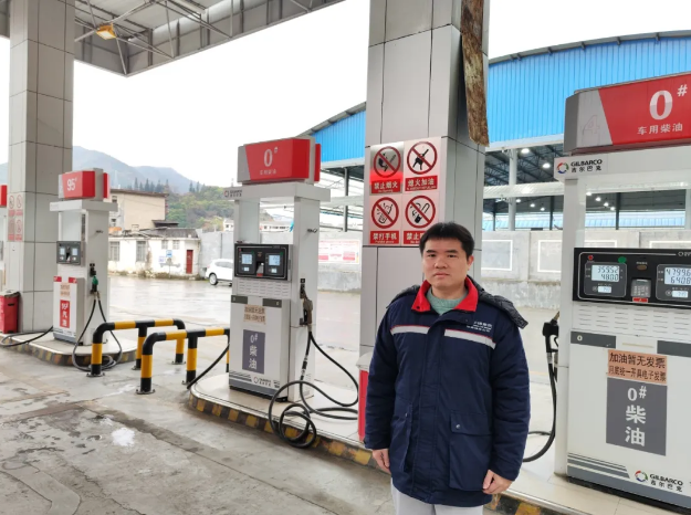 红色锡都丨bv1946伟德官网劳模 韦健：油站模范树标杆 热忱奉献践忠诚